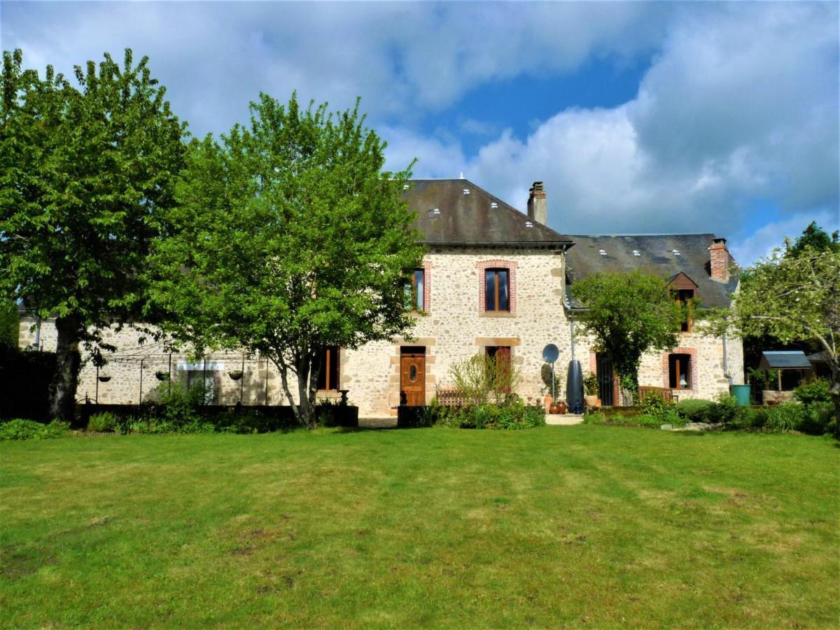 Een Prachtige Gite In Frankrijk Chez Gerard Vieilleville Luaran gambar